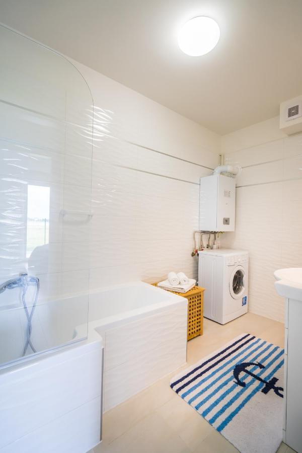 Myflat Luxy Beach Apartment Siófok Eksteriør billede